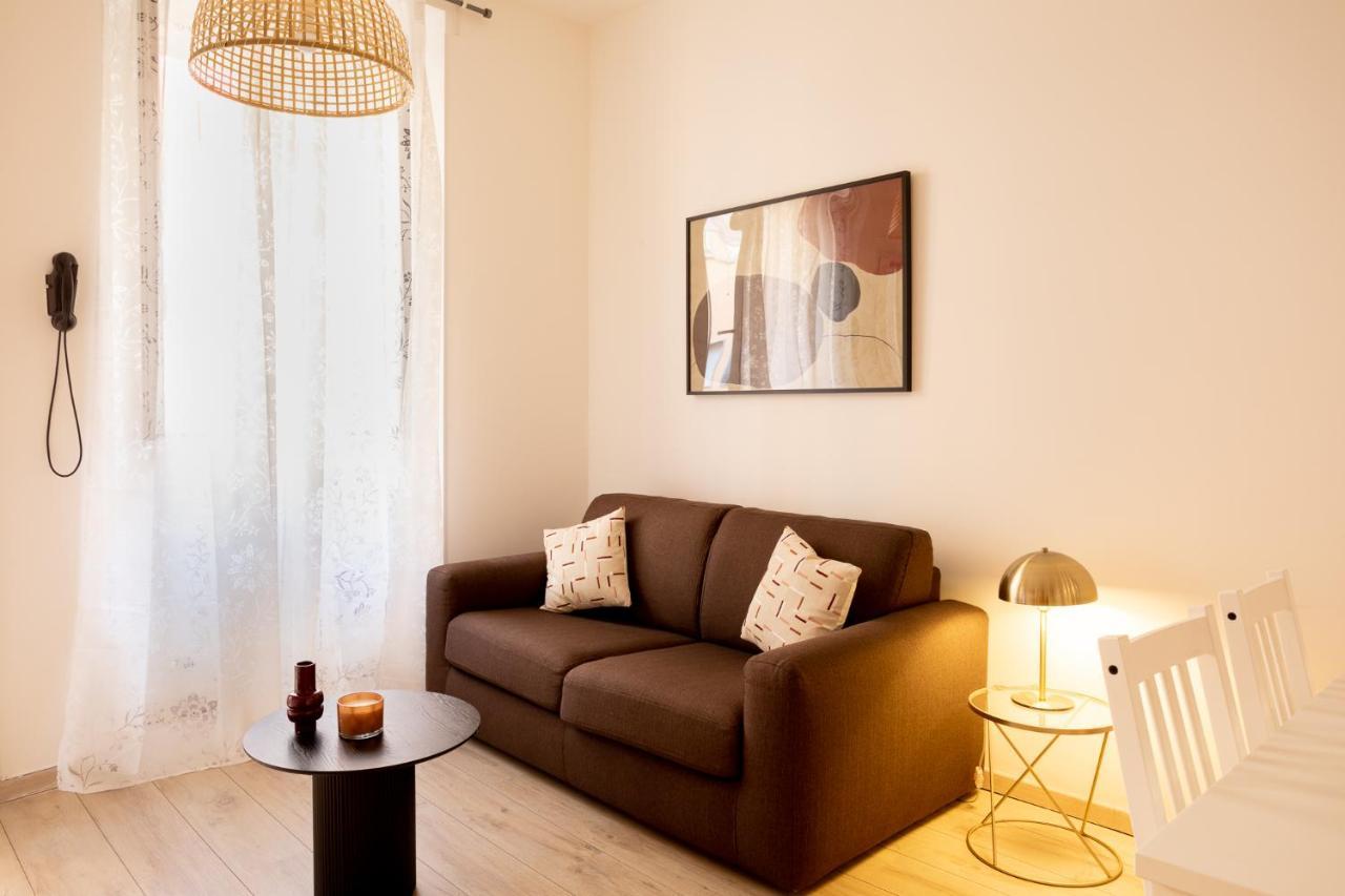 Xenia Apartments - Enjoy Porta Venezia In Modern Apt- 10 Min From Duomo Мілан Екстер'єр фото